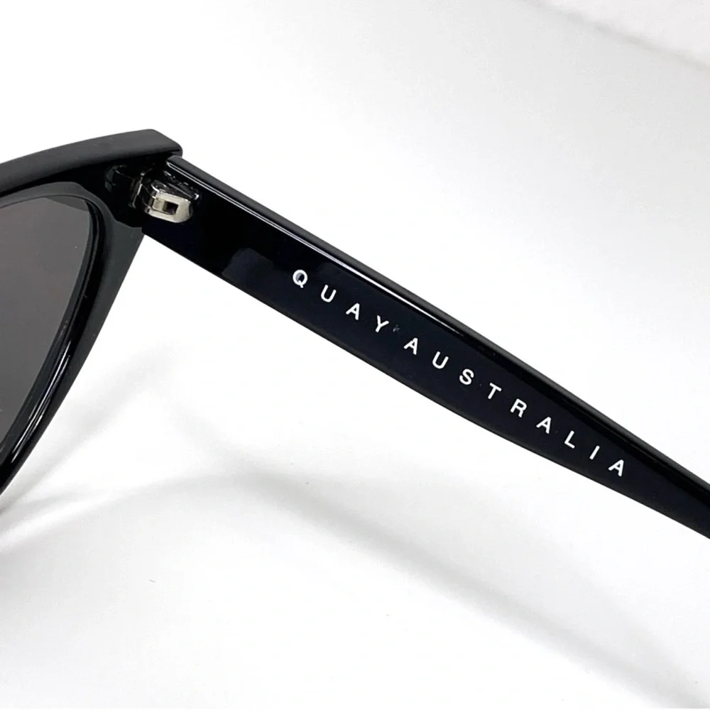 QUAY AUSTRALIA Run Away NEW Black Cat Eye Sunglasses NEW